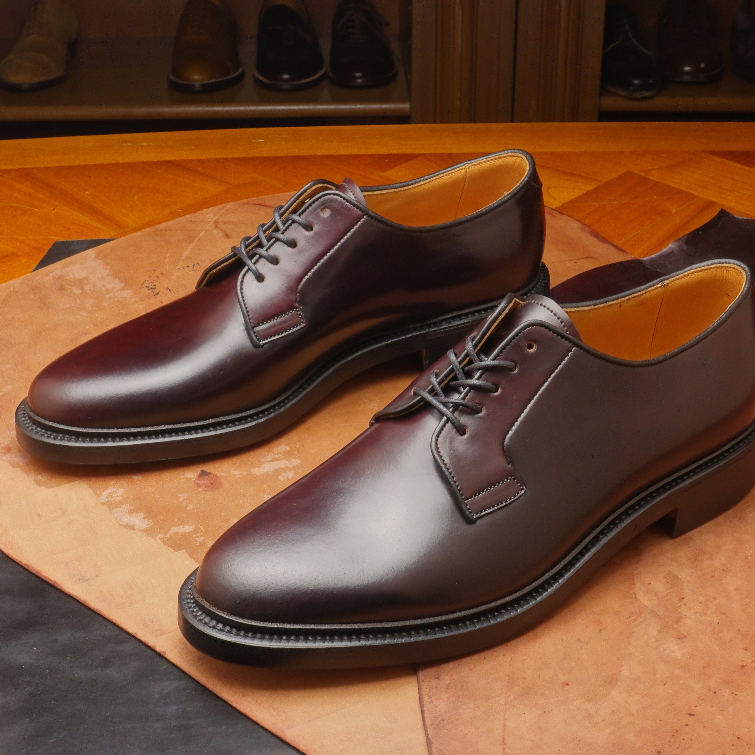 22533 Plain toe blucher Burgundy cordovan – Arch Kerry
