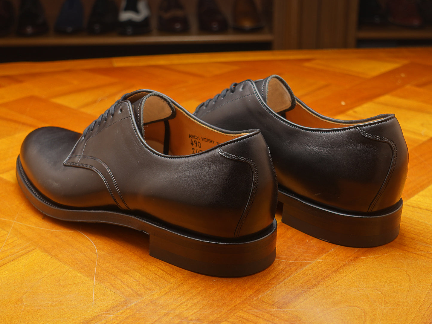 24751 / Navy Last Service Shoes