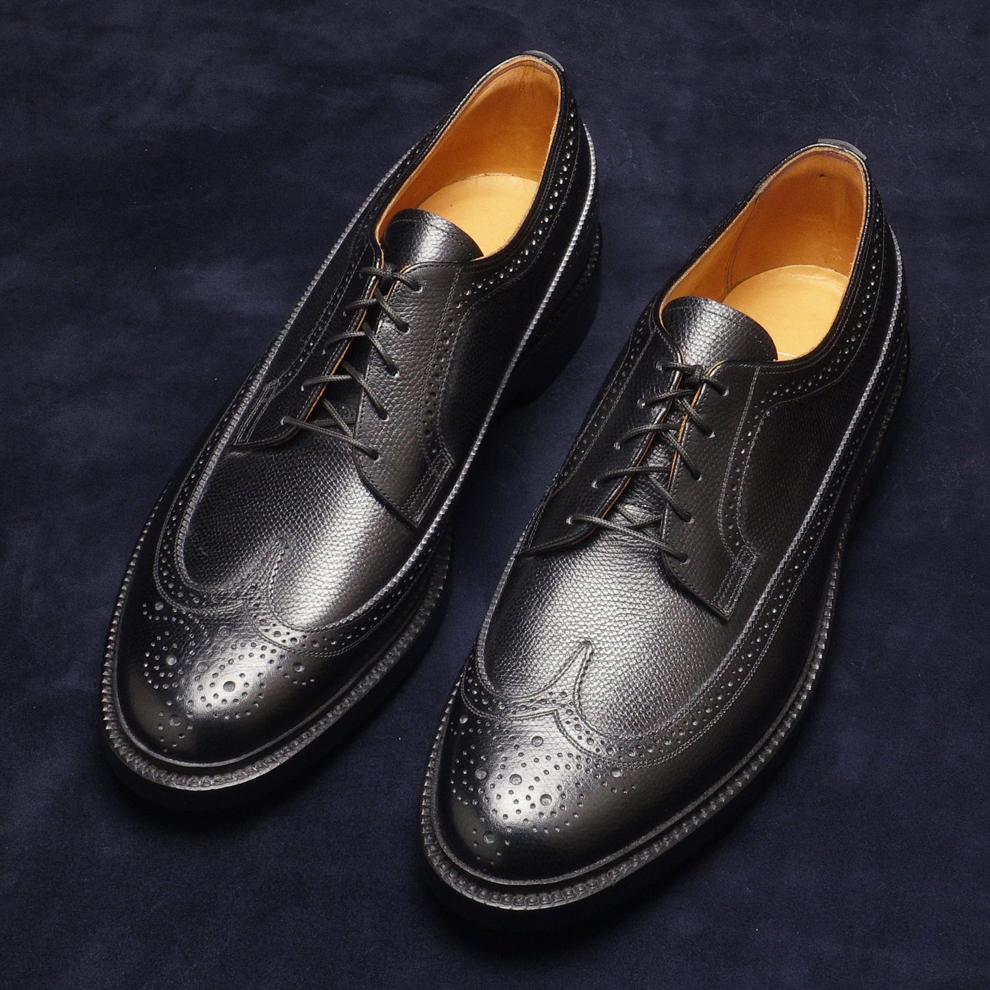 22354 Long Wing Black Cashmere Calf