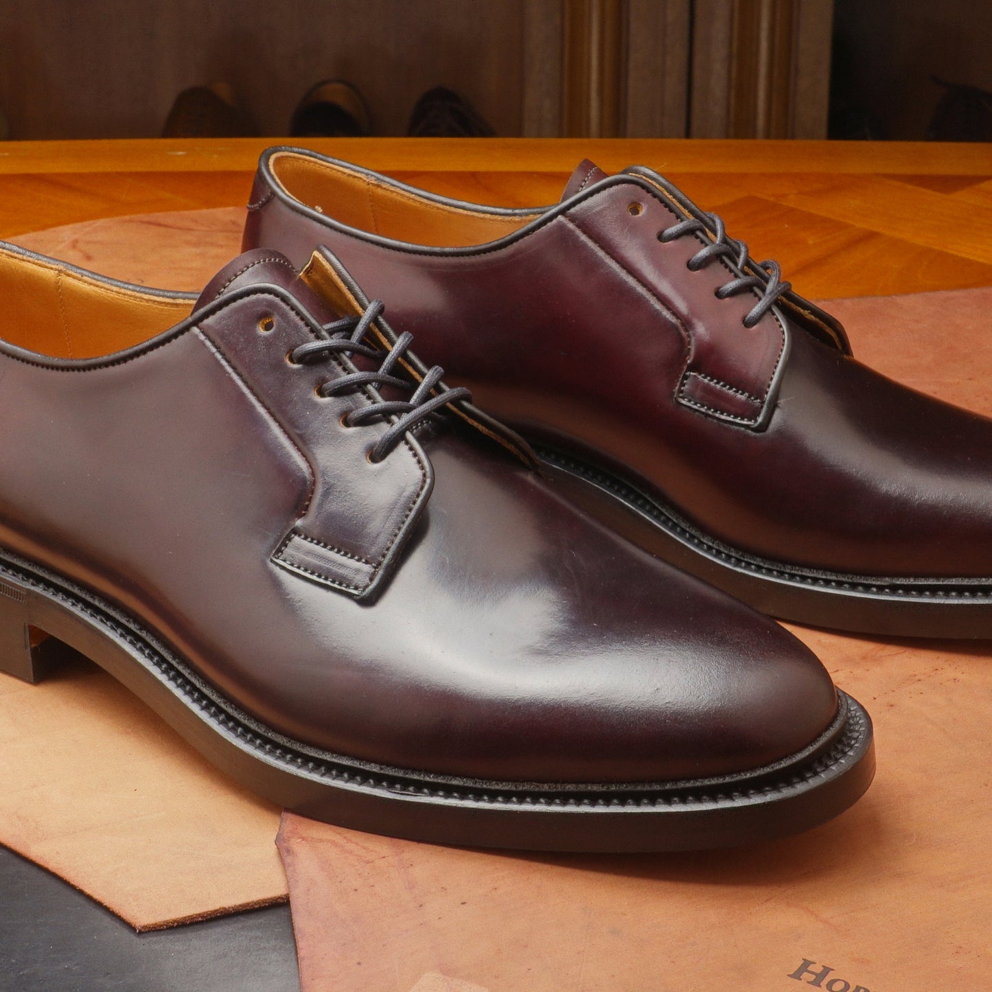 22533 Plain toe blucher Burgundy cordovan